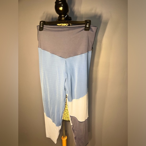 Aerie Women's Colorblock Leggings Size XL - Picture 2 of 7